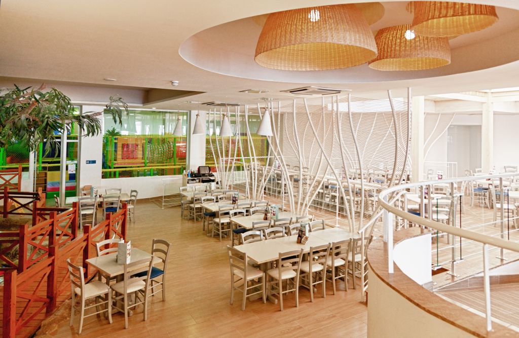 db Seabank Resort & Spa