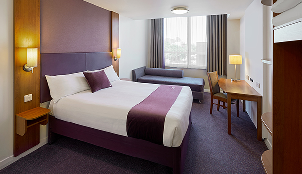 Premier Inn London Kensington Earls Court 