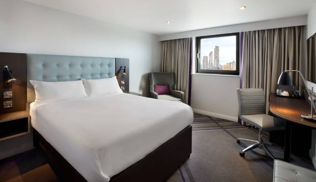 Premier Inn London Kensington Earls Court 