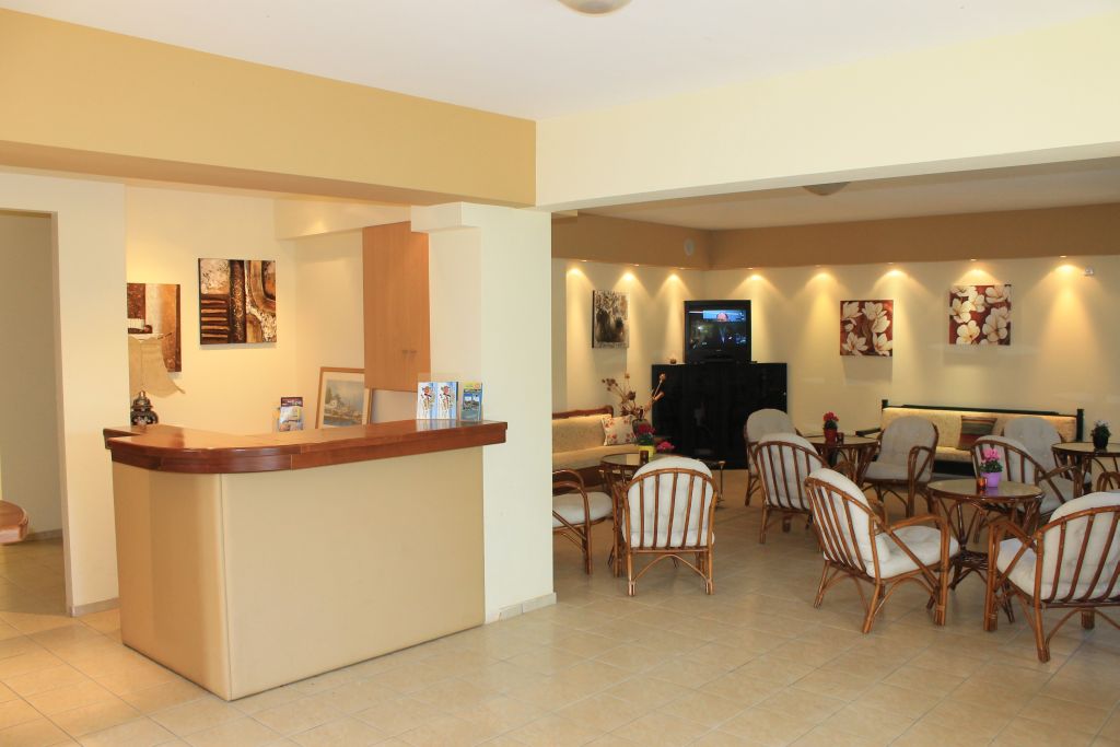 Varvaras Diamond Hotel 