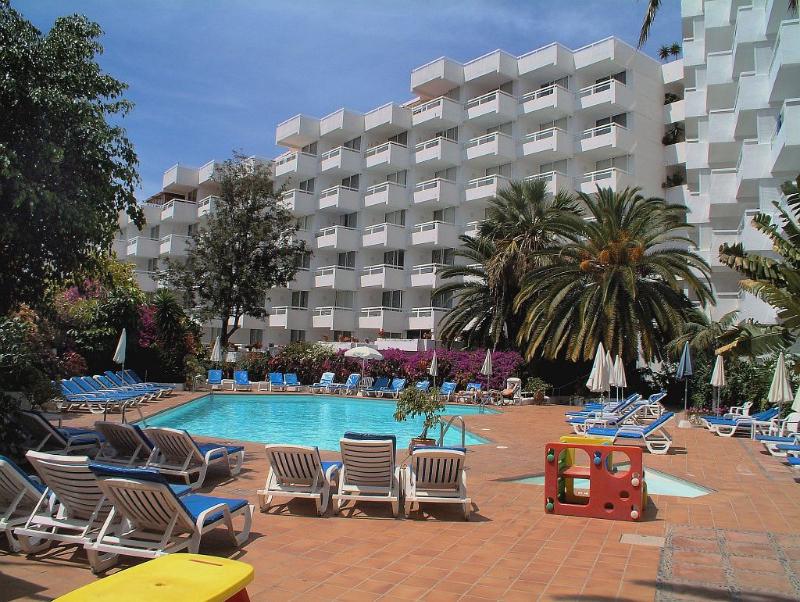 HOTEL PONDEROSA
