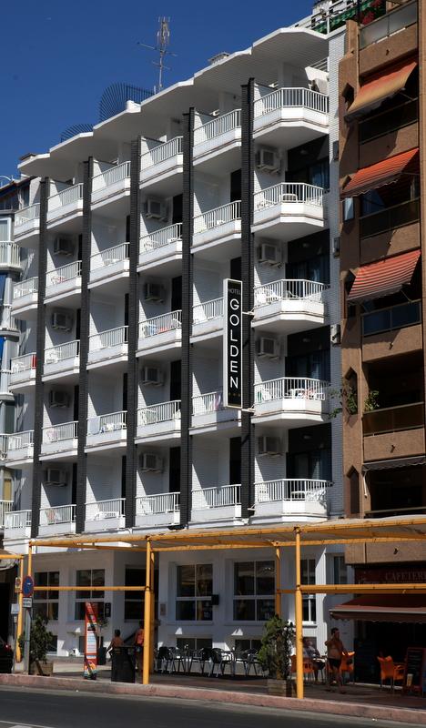 GOLDEN HOTEL