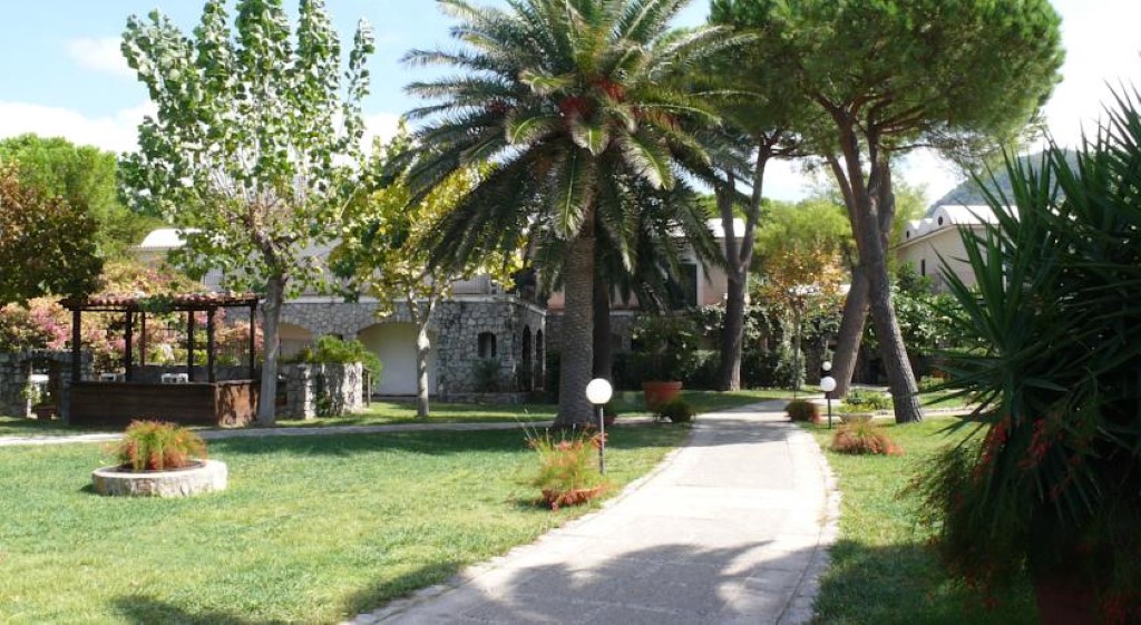 Delle Stelle Beach Resort 