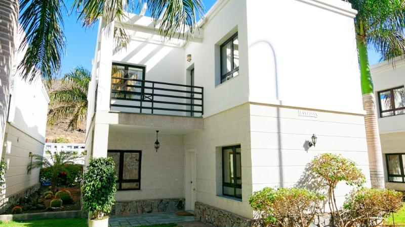 Sunshine Villas 