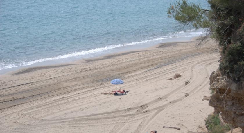 CALAS II VIVIENDAS TURISTICAS VACACIONALES