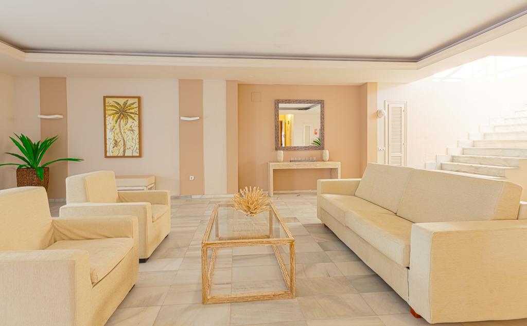 Marina Palace By Intercorp Hotel Group 