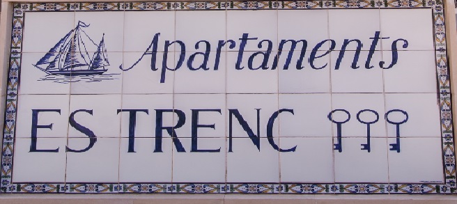 APARTAMENTOS ES TRENC