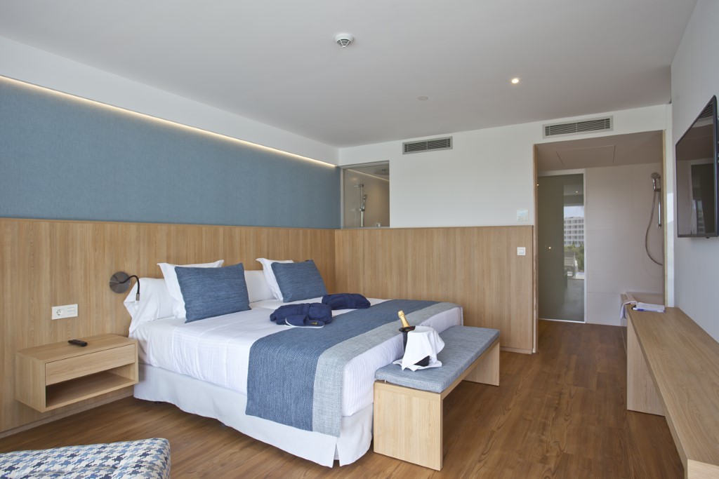 HOTEL 55 SANTO TOMAS