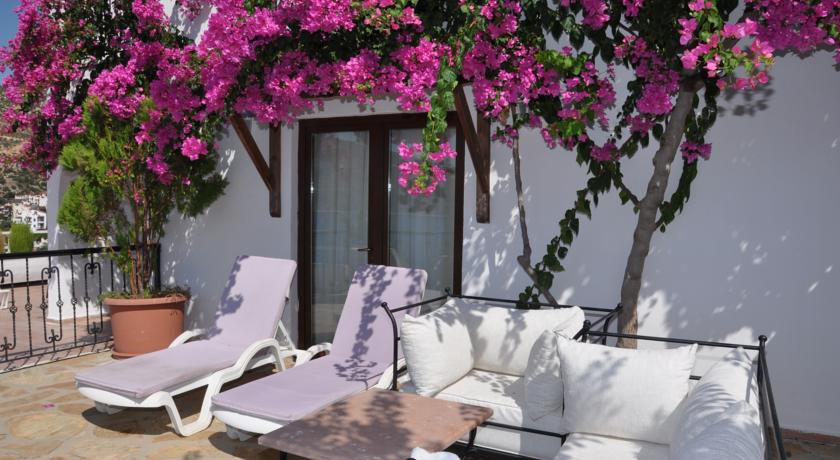 HOTEL KALAMAR
