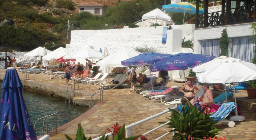 HOTEL KALAMAR