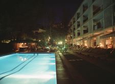 HOTEL ARAXA