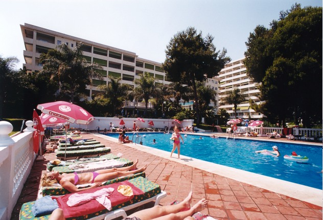 Apts. El Pinar