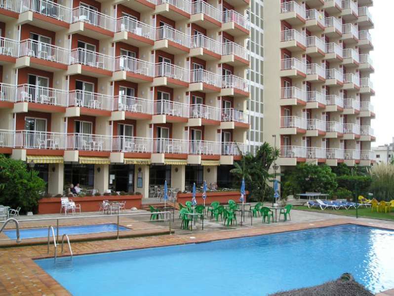 HOTEL BALMORAL
