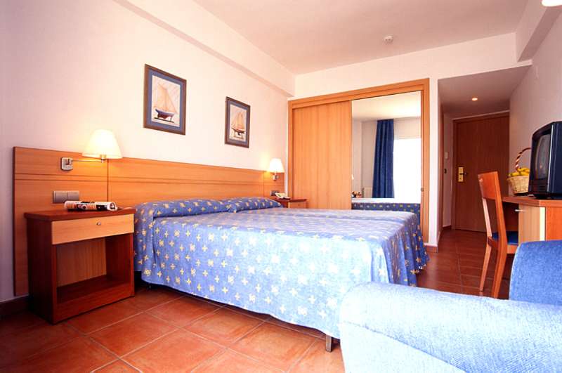 HOTEL BALMORAL