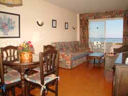 Apts Buensol (2 Bdr)