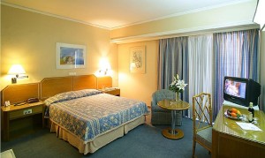 HOTEL IONIS