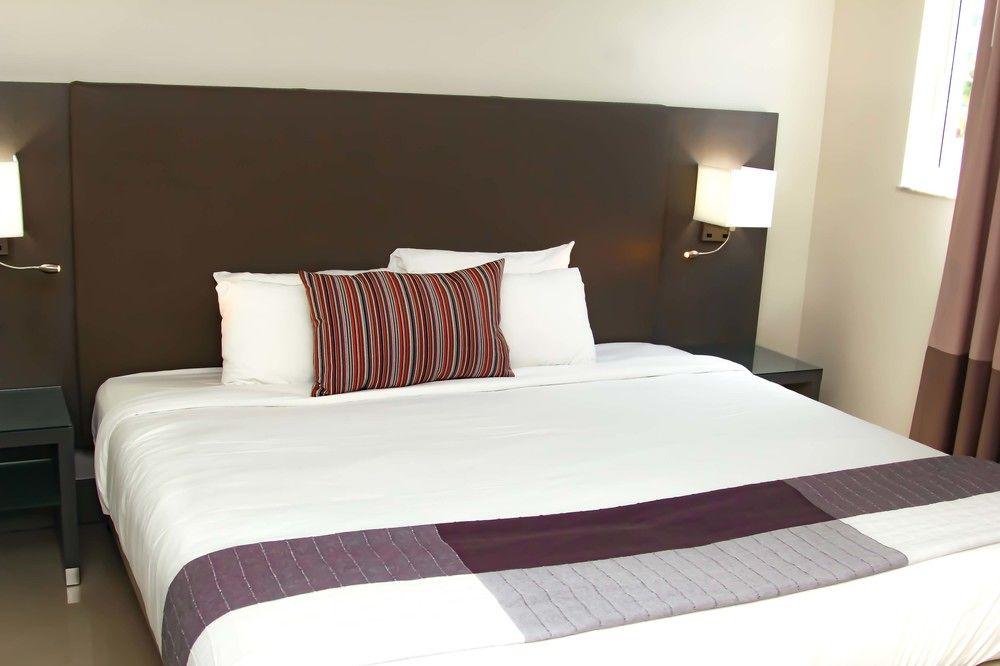 Habitat Residence Condo Hotel 
