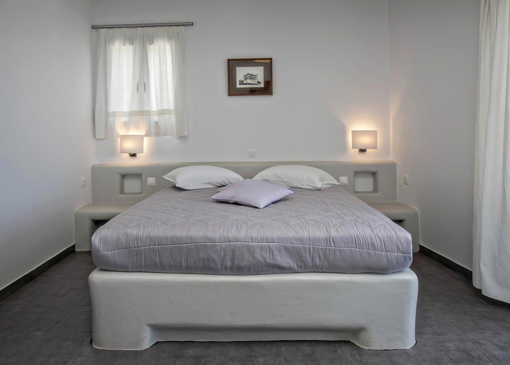 Porto Raphael Residences & Suites 