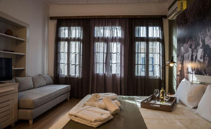 Elia Ntaliani Suites 10 *