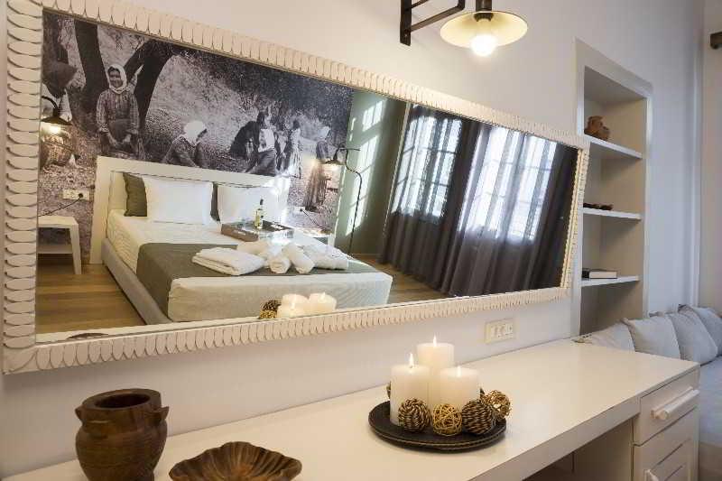 Elia Ntaliani Suites 10 *