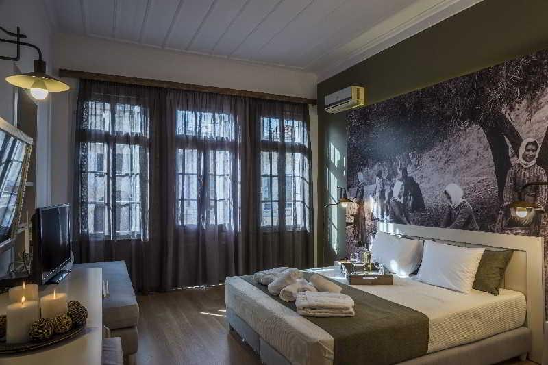 Elia Ntaliani Suites 10 *