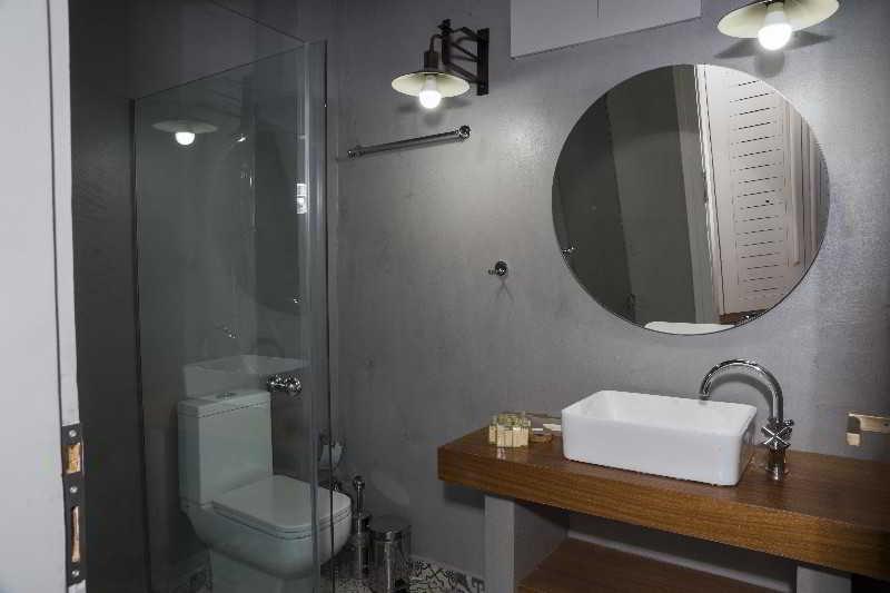 Elia Ntaliani Suites 10 *