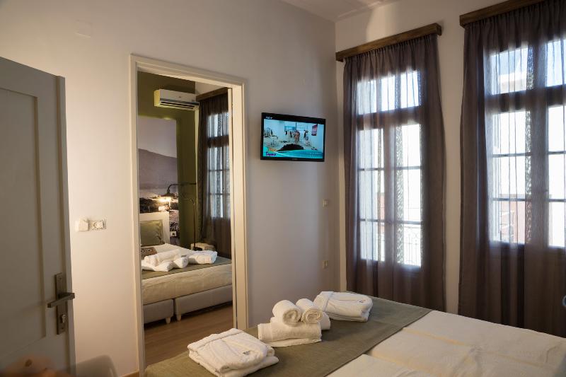 Elia Ntaliani Suites 10 *