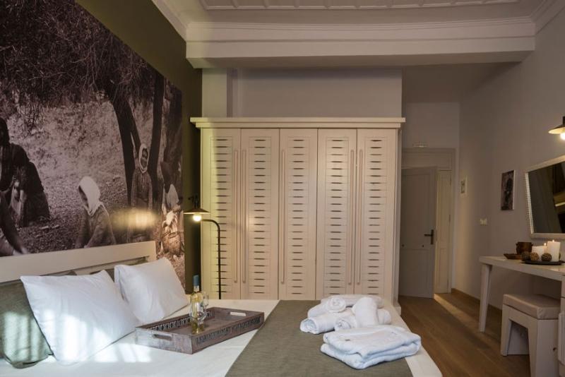 Elia Ntaliani Suites 10 *