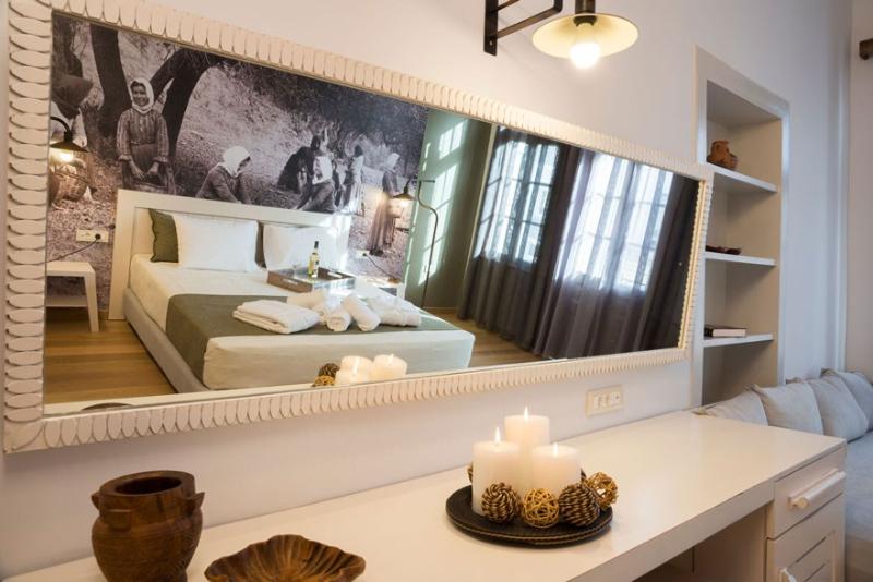 Elia Ntaliani Suites 10 *