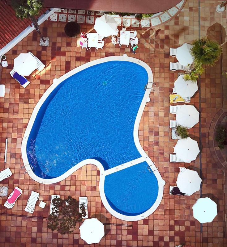 Hotel Mireia 