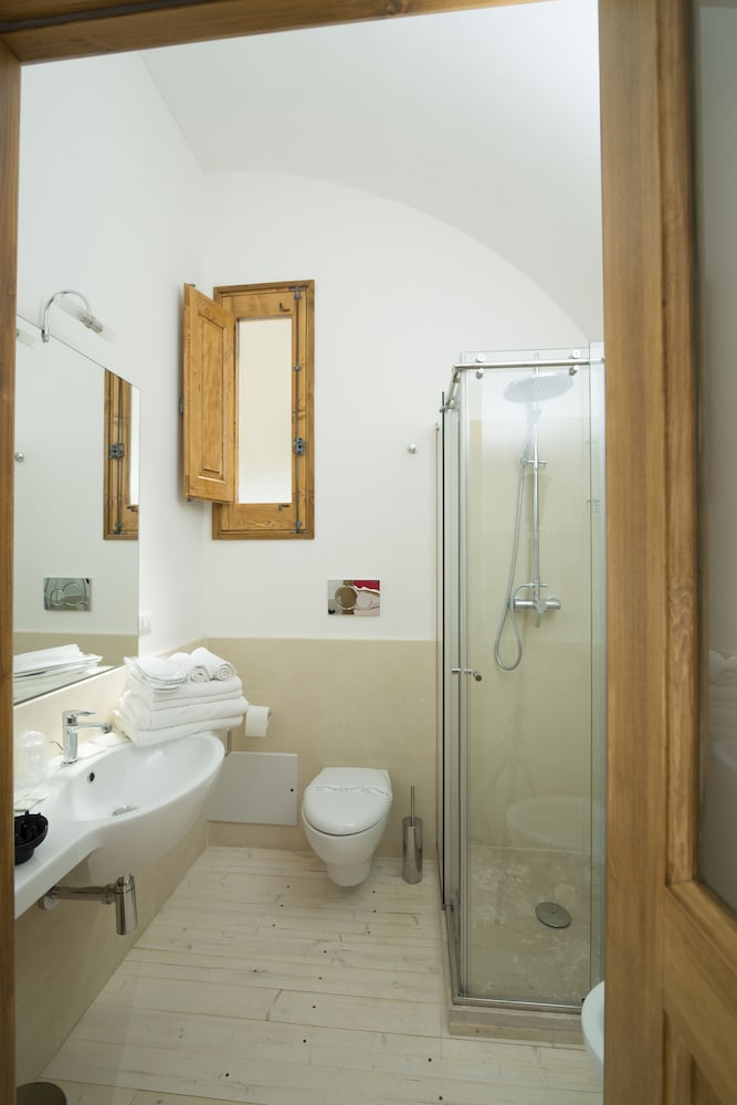 Relais Carlo V - Palazzo Storico 