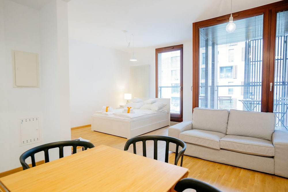 Prestige Apartments Wola Kolejowa 