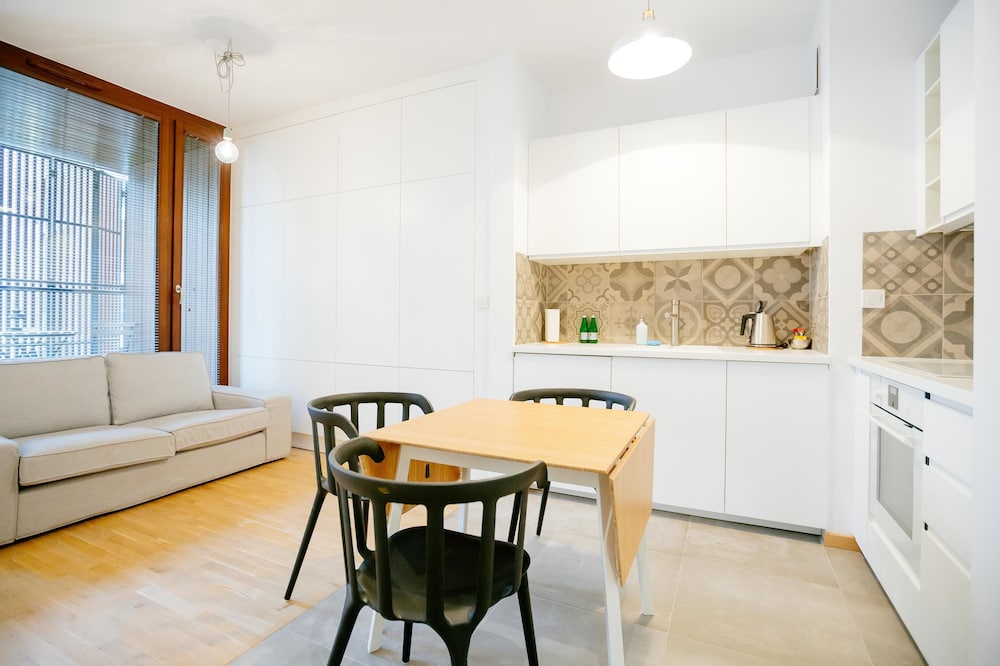 Prestige Apartments Wola Kolejowa 
