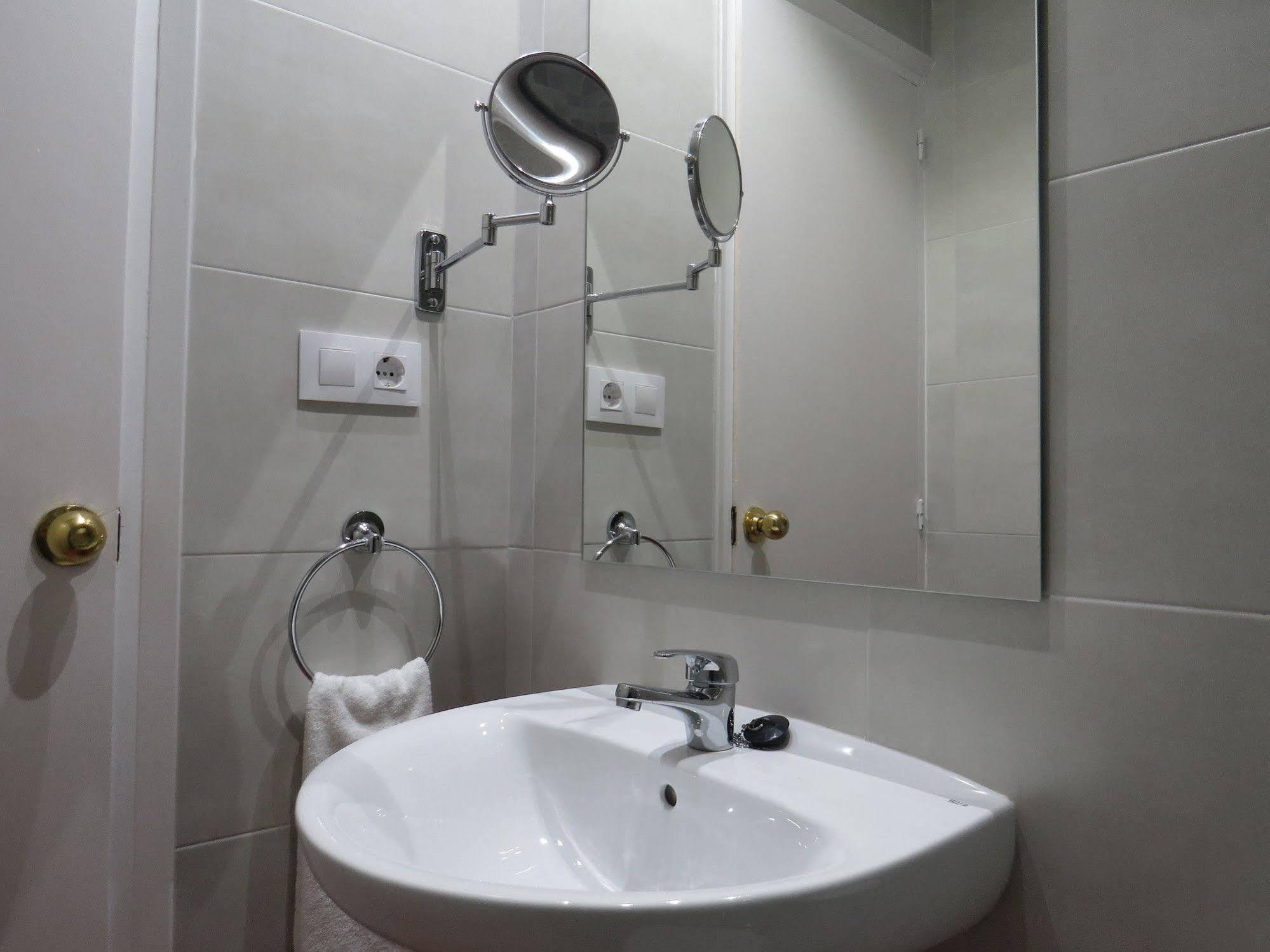 Barcelona City Rooms 