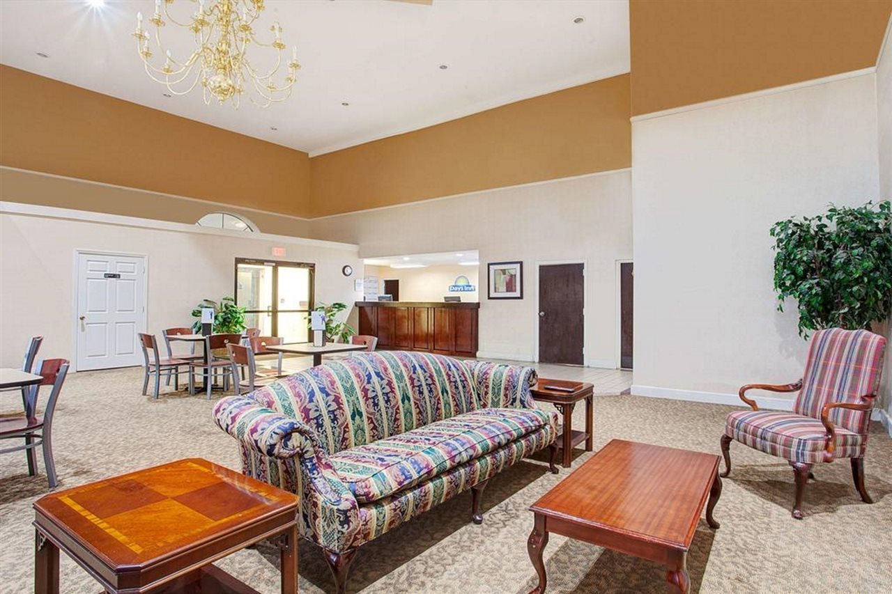 Americas Best Value Inn Memphis I-240 