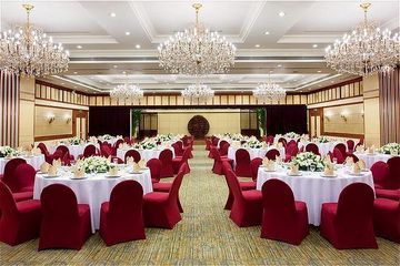 Holiday Inn Moon River Beijing