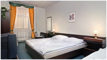 Hotel Omega