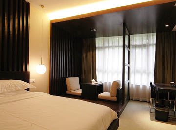 Le View Seasons Suites