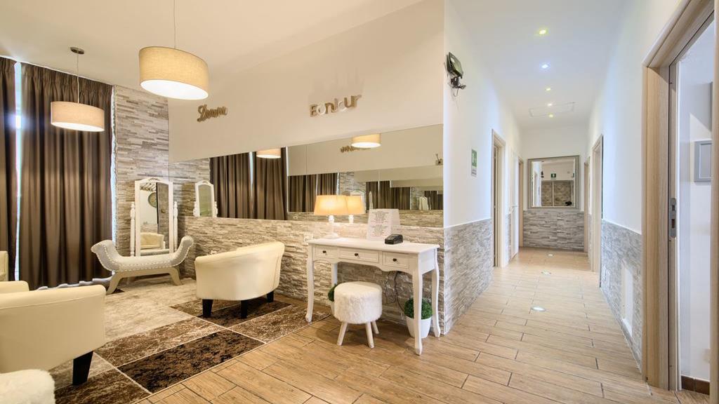 Domus Pietro Inn 