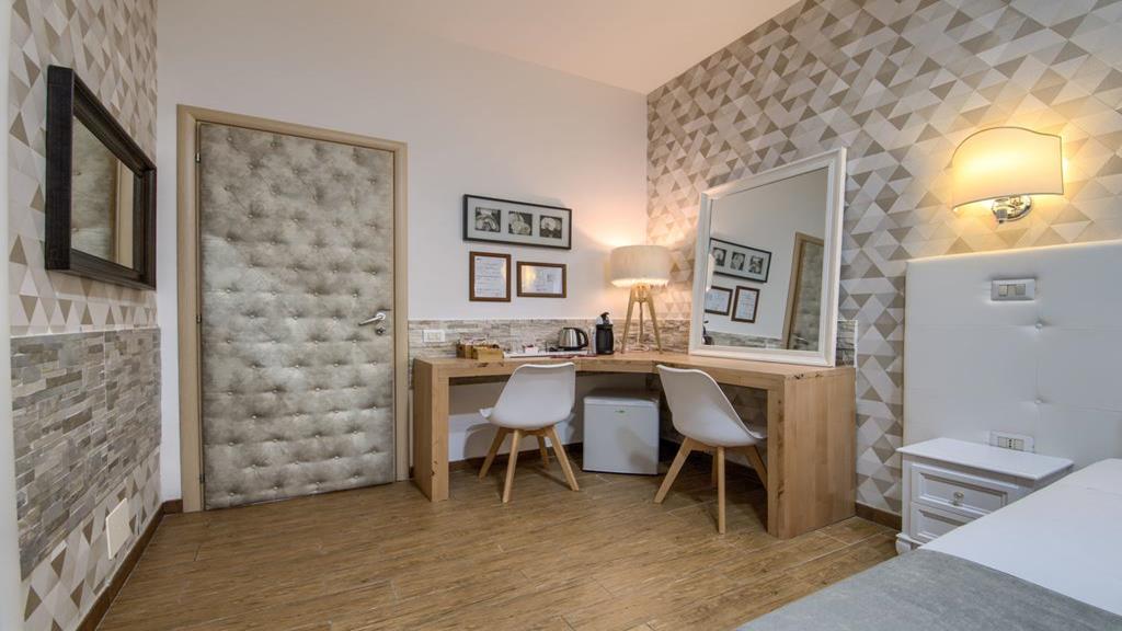Domus Pietro Inn 