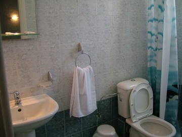 Santa Irini Hotel 