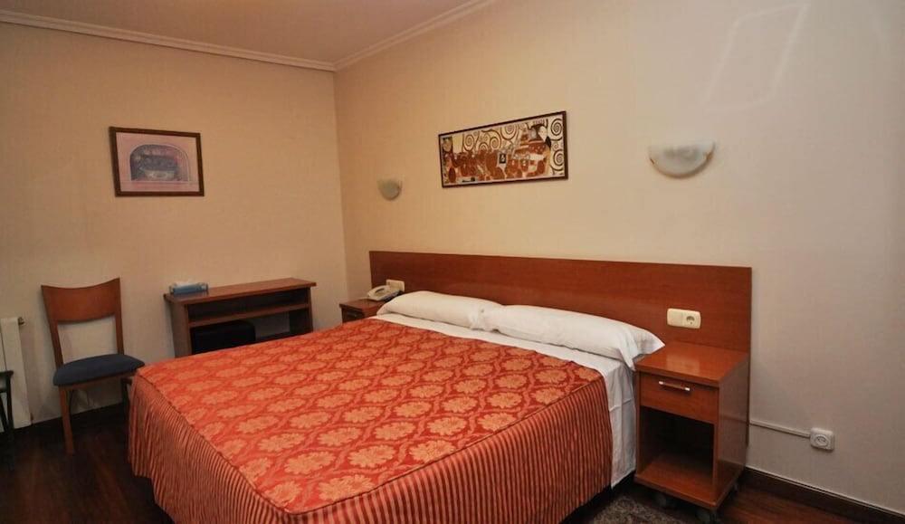 Pension Alameda 