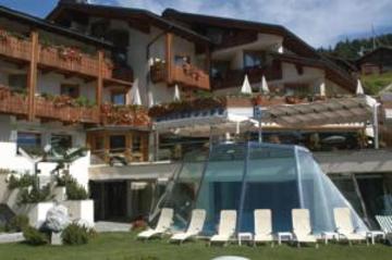 Hotel Baita Montana