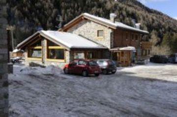 La Tana Dell'Orso Garni