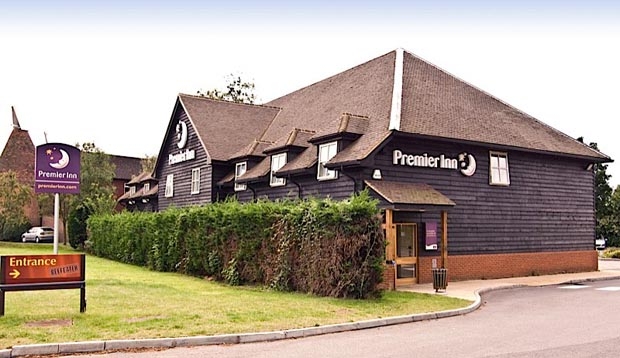 Premier Inn Tonbridge North 