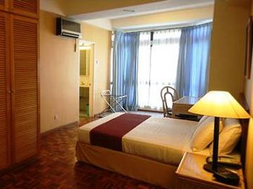 KL Plaza Suites