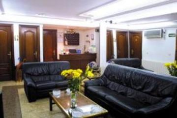 Hostal Astoria Hostel