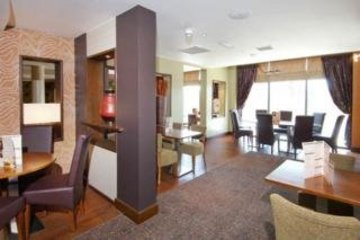 Premier Inn Gatwick Manor Royal 