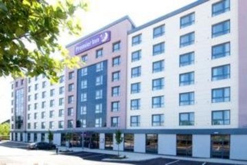 Premier Inn Gatwick Manor Royal 
