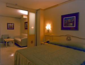 DIANA PARC Hotel Photo
                            